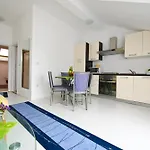 Apartment Ana