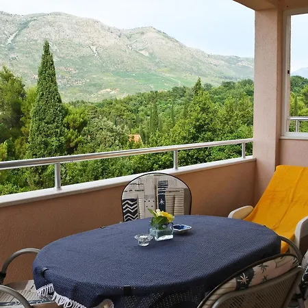 Ana Apartment