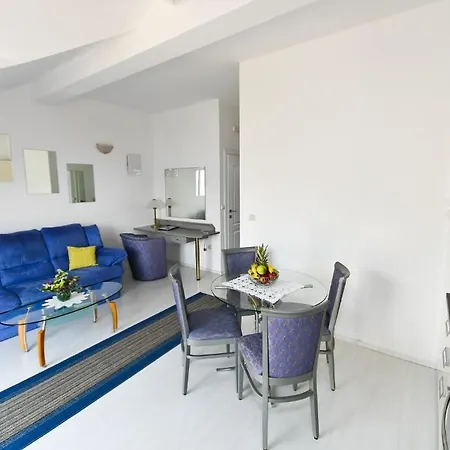 Ana * تْسافتات