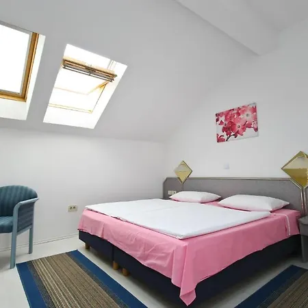 Ana * تْسافتات